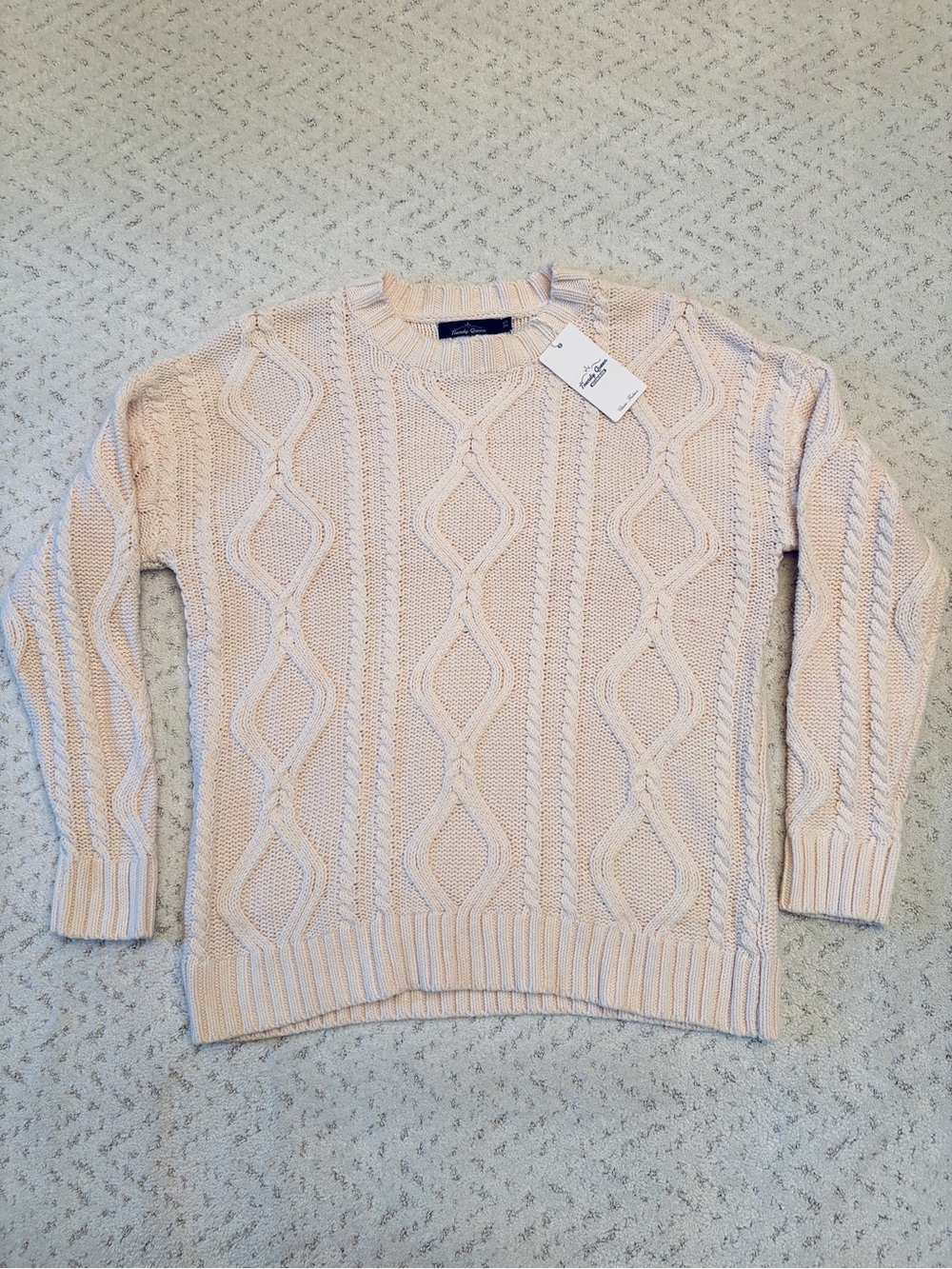 Trendy Queen NEW Cable Knit Crewneck Sweater Size XS Oversized Cream